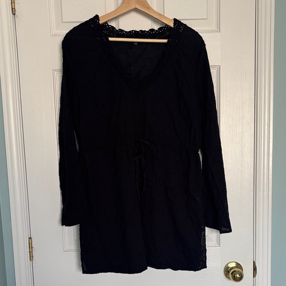 Cotton Ginny textured long sleeve black mini dress